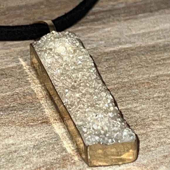 Rectangle Druzy Genuine Crystal Quartz Pendant Necklace Gold Tone On Cord NWOT - Picture 4 of 7
